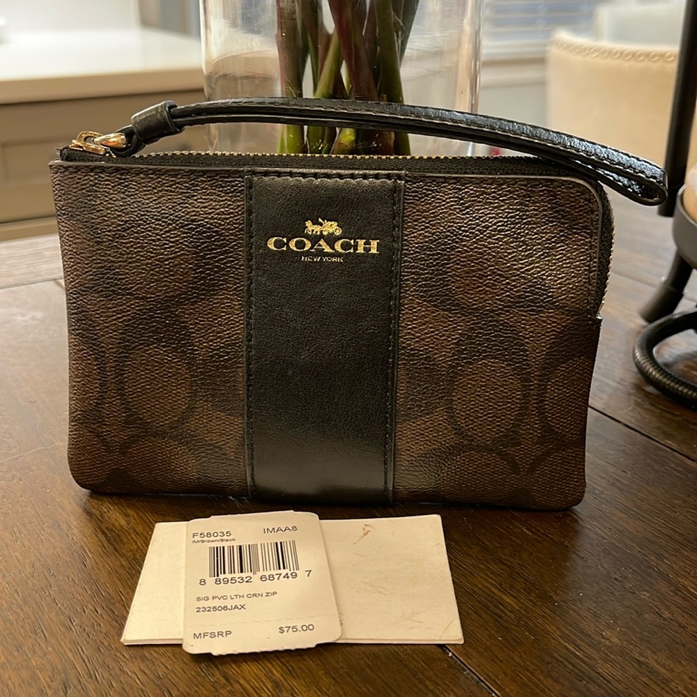 COACH Corner Zip Wristlet